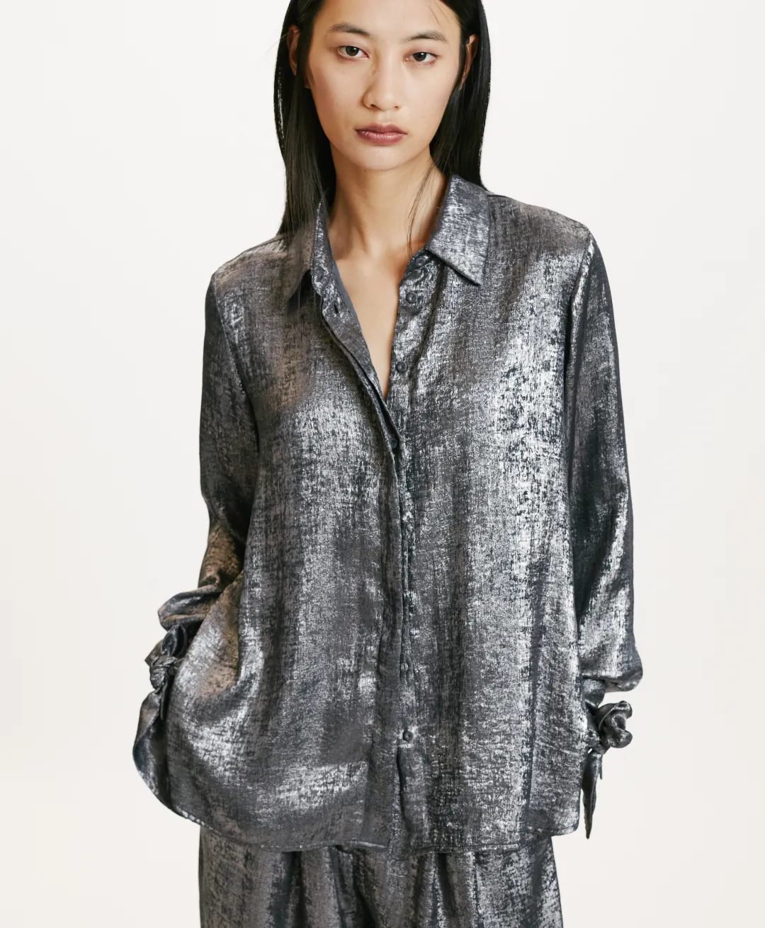 Outlet CHEMISIER SAKE EN LAMINÉ FLUIDE - Femme Chemises Et Blouses