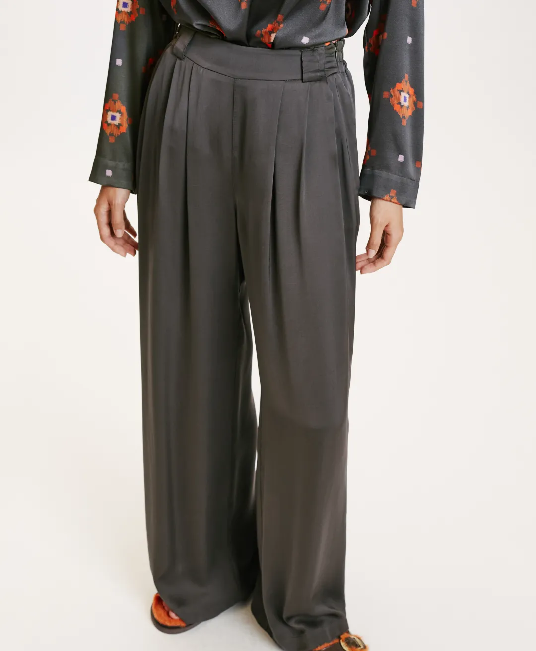 Best PANTALONI LANZAROTE BIS 2 EN SOIE LAVÉE - VERT MILITAIRE Femme Pantalons