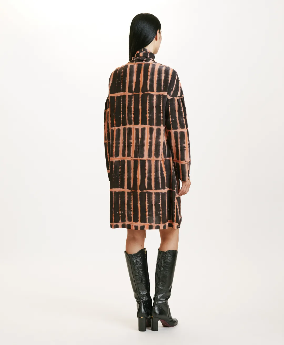 Hot ROBE KIRU EN CRÊPE DE CHINE IMPRIMÉ - NOIR ROSE Femme Robes
