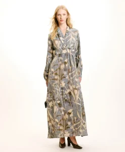 New ROBE SUITA EN CRÊPE DE CHINE IMPRIMÉ - BLEU POUSSIÉREUX/CRÈME Femme Robes